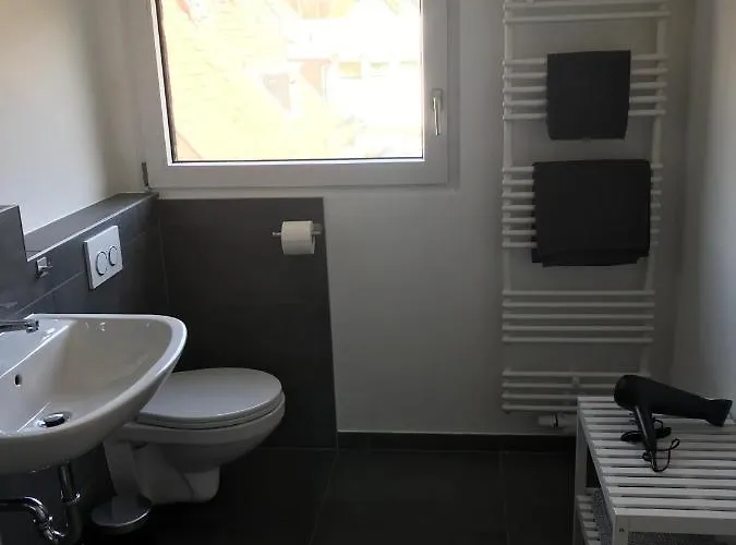 Frankfurt, Renoviert, 65qm Dg 베르기슈글라트바흐